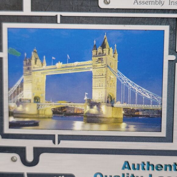 Metal Earth Steel Model Kit London "Tower Bridge" Silver Edition - NEW / SEALED - Picture 3 of 6